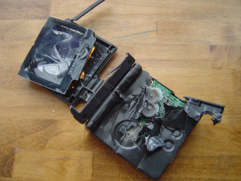 Illustration for article titled An Upsetting Collection Of Dead Nintendo Hardware